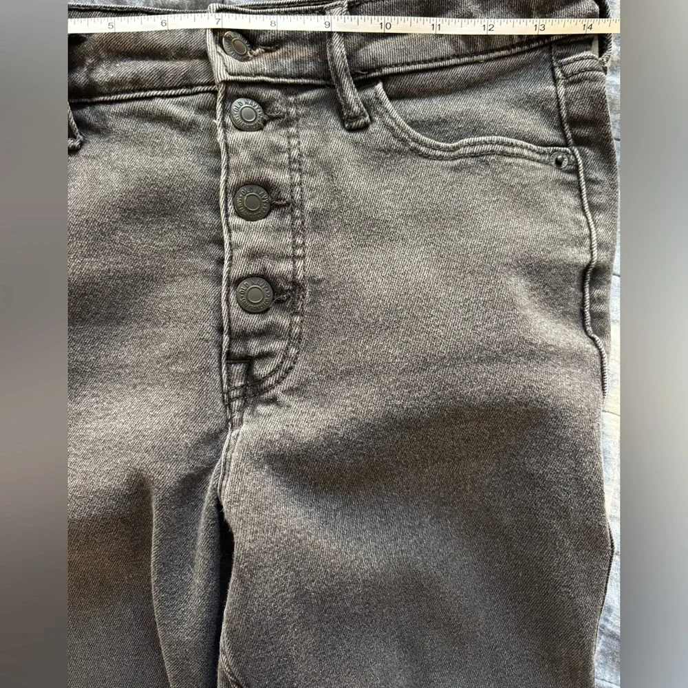 🌸Old Navy Rockstar Super Skinny High-Rise Button Fly Jeans Black/Gray Wash Sz. 6